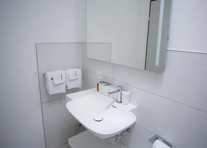 ホテル Bellavista ロカルノ